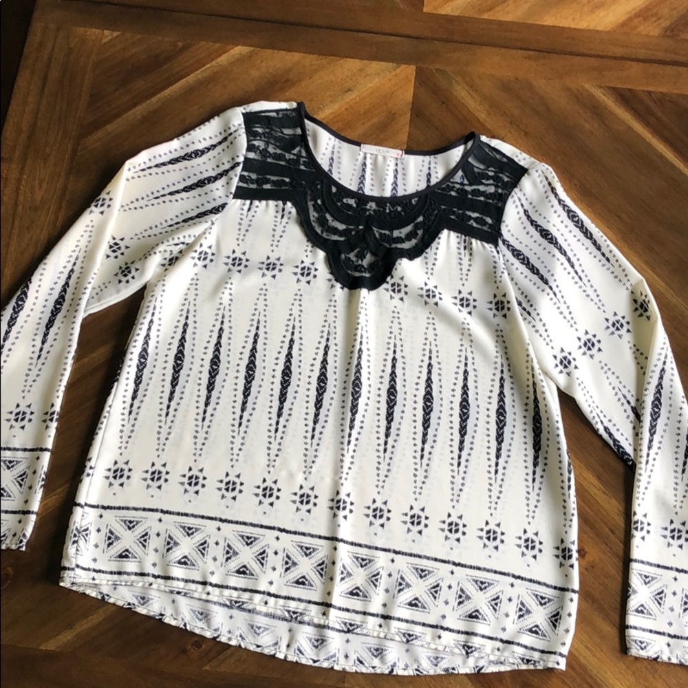 Boho Le Lis Top